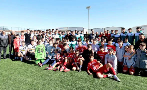 Konya’da gençler tarih yazdı: Karatay U16 Türkiye sahnesinde