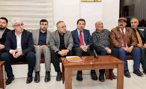 Karatay’da Ramazan öncesi mahallelerin sesini AK Parti dinliyor