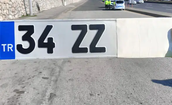 Sürücüler dikkat! İçişleri Bakanlığı'ndan 'plaka cezası' açıklaması