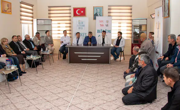 “İyilik Sağlık Hareketi” Konya'da hayat buldu! Akademisyenler vatandaşlarla buluştu