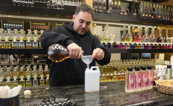 Konya'da kolonyaya bayram öncesi talep patladı