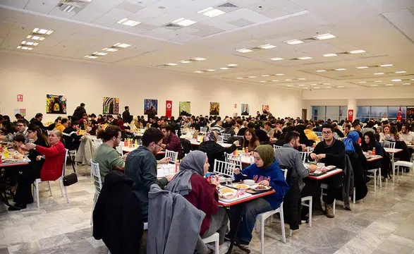 Konya Teknik Üniversitesi mezunları iftar sofrasında buluştu