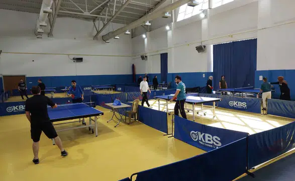 Karaman’da sağlık çalışanları masa tenisinde yarıştı