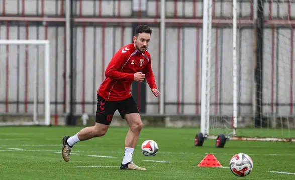 Konyaspor'u konuk edecek Samsunspor'da Portekizli oyuncu takıma döndü