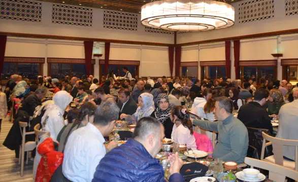 Konya’da eğitim ve Ramazan buluşması: Mekpan Panel iftar programı düzenledi