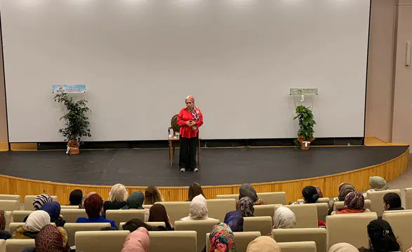 Konya'da 'Bilge Beden, Bilge Kadın' konferansı yapıldı