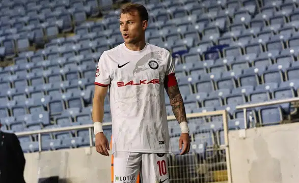 Konyaspor’dan 1. Lig’e gitmişti! Kariyer sezonunu yaşıyor