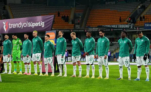 Konyaspor'da 7 oyuncu ceza sınırında