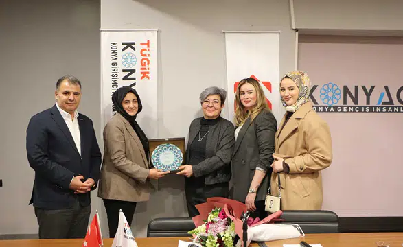 TÜGİKKONYAGİAD’da iş dünyasının başarılı isminden önemli tavsiyeler