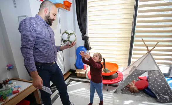 Konya'da down sendromu çocuklar için yeni destek merkezi açıldı