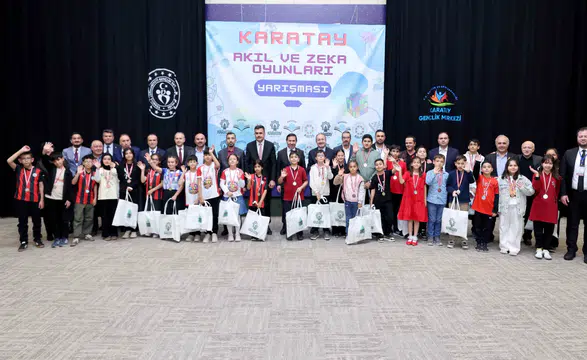 Konya’da nefes kesen yarışma: 223 öğrenci zekâsını yarıştırdı