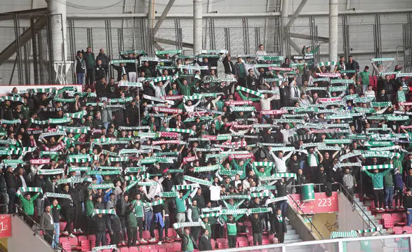 Konyaspor taraftarından müthiş destek