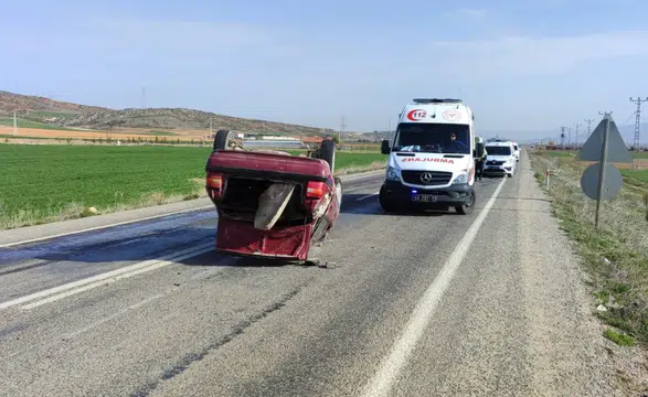 Konya’da korkunç kaza: Otomobil takla attı, 6 kişi yaralandı