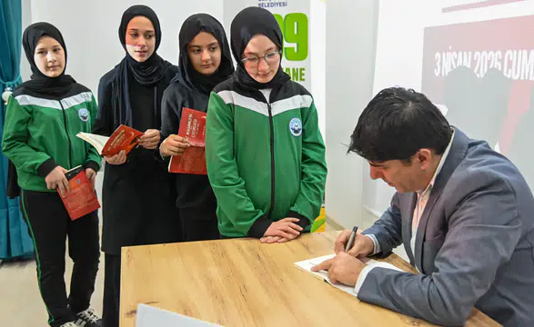 Konya’da dikkat çeken proje! Öğrenciler yazarlarla buluşuyor