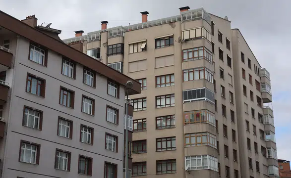 Konya’da emlak uzmanları uyardı: Fiyat artışı ve dolandırıcılığa dikkat!