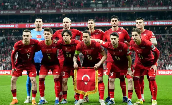 Konya’da milli coşku! Namazdan sonra maç için ücretsiz ikram da yapışacak