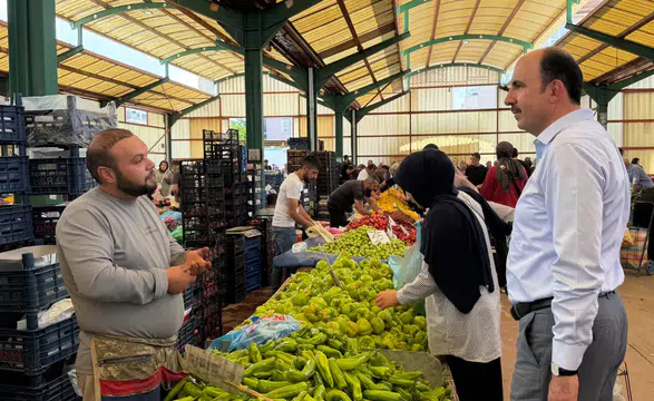 Konya'da Başkan Altay pazar pazar gezdi, talepleri tek tek dinledi!