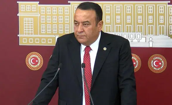 Milletvekili Beker, CHP'den istifa etti
