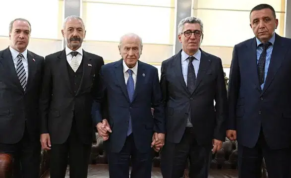 Bahçeli, Sarallar ve Şahinler aileleri ile buluştu