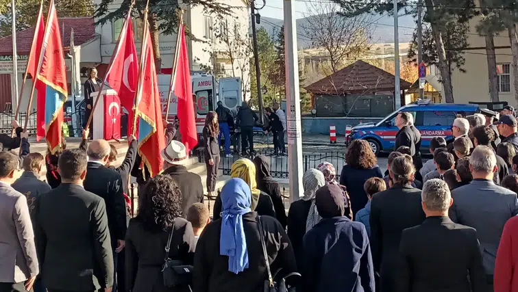 Konya'da 10 Kasım töreninde Kıbrıs Gazisi fenalaştı!
