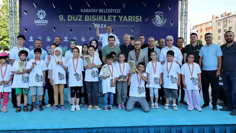 Karatay'da pedallar şampiyonluk için döndü! Yüzlerce çocuk yarıştı