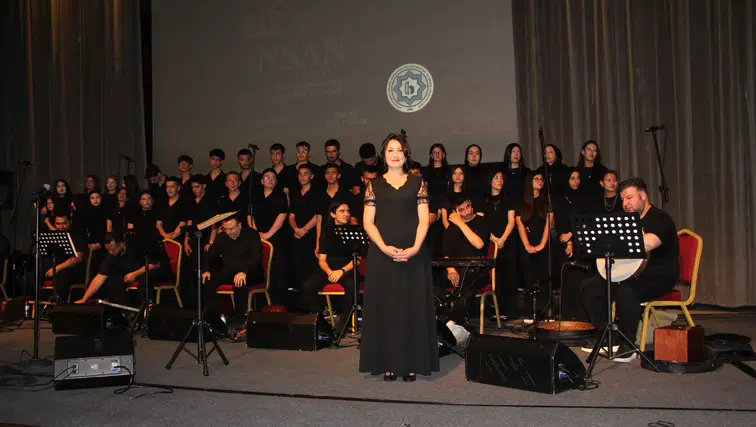 Müzik öğretmeni olmadan konser verdiler! Konya'da alkışlanan başarı