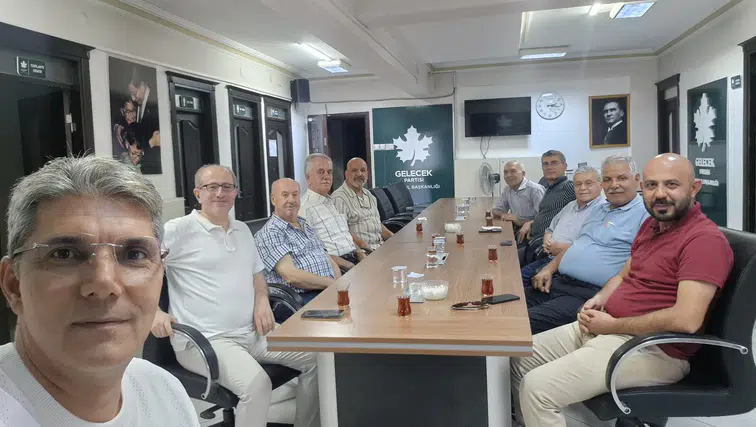 Davutoğlu partisini kapattı! Konya İl Başkanı'ndan flaş açıklama geldi