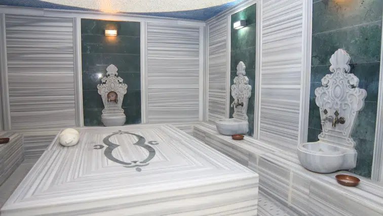 Konya'da 39 yıllık sağlık geleneği! Sauna Gümüşkapı basın mensuplarını ağırladı