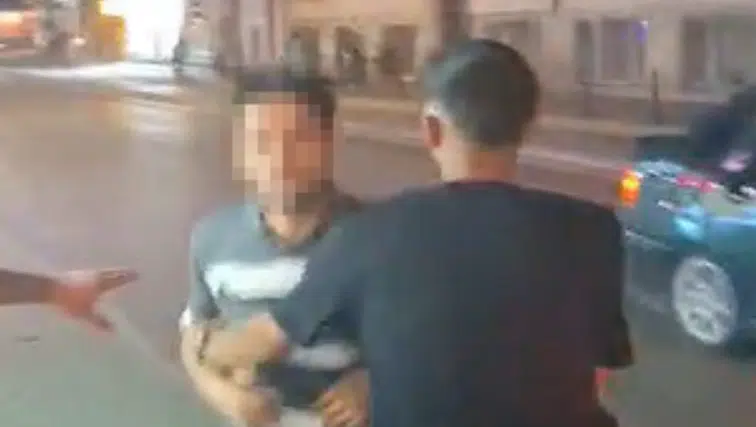 Konya'da trafikte yumruklar konuştu! O anlar kask kamerasında