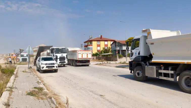 Konya'nın o ilçesinde asfalt seferberliği başladı! Ekipler sahaya indi