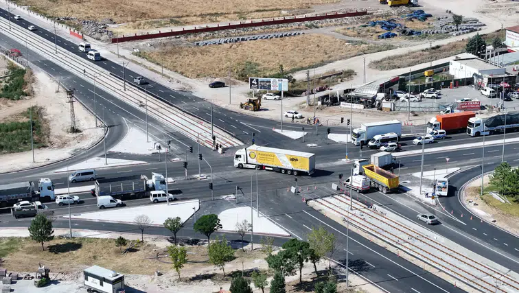 Konya'da tramvay hattında önemli gelişme! O yol yeniden trafiğe açıldı