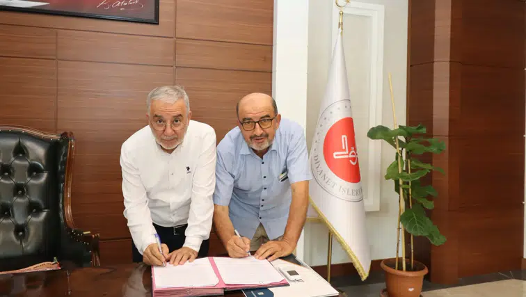 Konya'da eski caminin yerine yenisi yapılacak! Protokol imzalandı