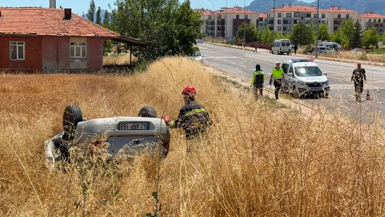 Konya'da feci kaza! Otomobil takla attı, 4 yaralı
