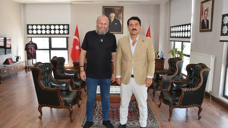 Oflu Hoca Konya’da! Kaymakam ile bir araya geldi