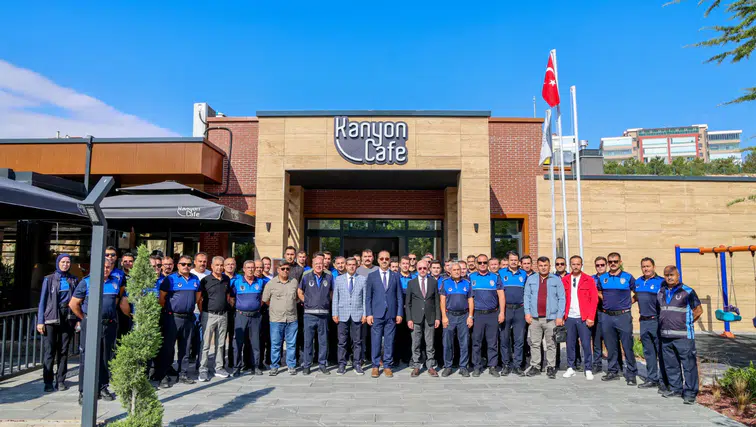 Konya’da zabıtalara 200. yıl teşekkürü! Başkan Pekyatırmacı personelle buluştu