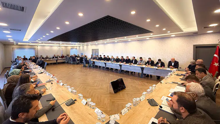 AK Parti Konya’da kritik toplantı! 31 başkan ne görüştü?