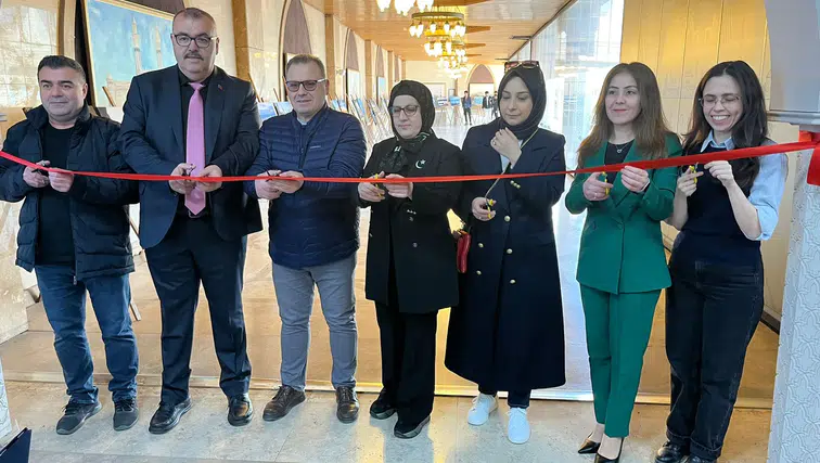 Objektiflerden yansıyan emek! Konya’da sanatseverlere fotoğraf dolu bir sergi