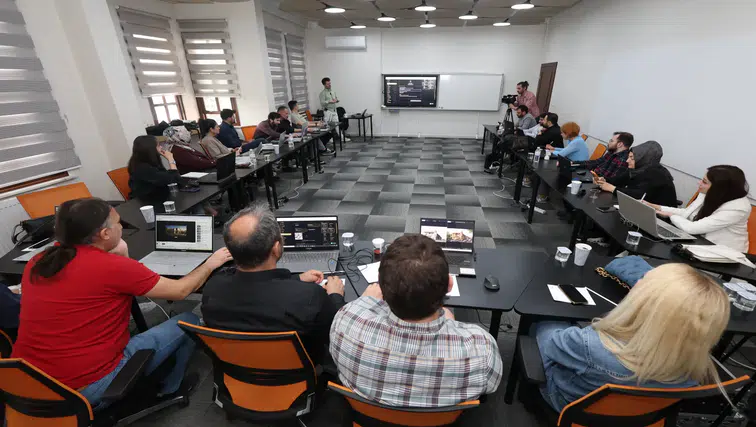 Konya Büyükşehir’den teknoloji atağı: Personel yapay zekâ eğitimi alıyor