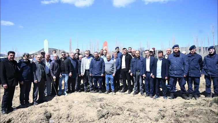 Konya’da doğa için büyük adım: Bin 900 fidan toprakla buluştu