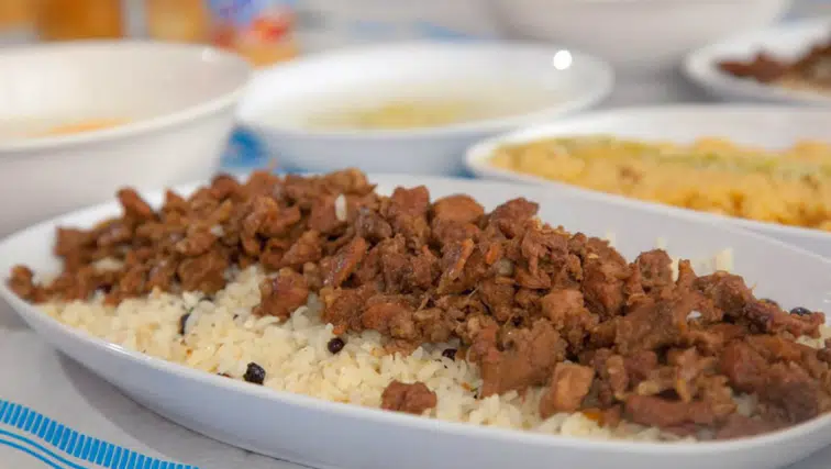 Konya’nın düğün pilavı şarkıya dönüştü