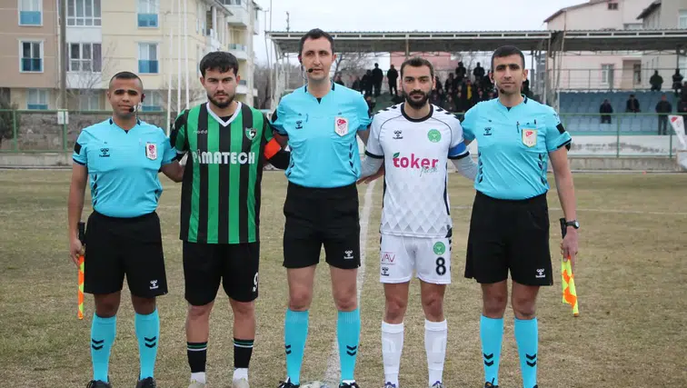 Akşehir hükmen galip, Ereğli ve Kulu galibiyet için sahada
