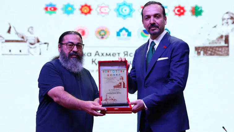 Konya’dan uluslararası başarı! NEÜ’lü akademisyene Kazakistan’da ödül