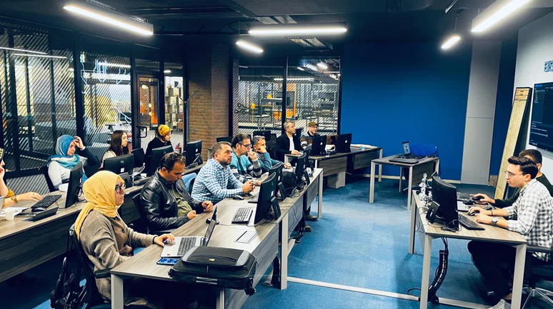 Konya'da öğretmenlere Python eğitimi başladı!