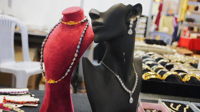 Konya’da takı modası değişiyor: Gold takılar revaçta