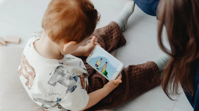 Ekranların gölgesinde büyüyen nesil tehlikede