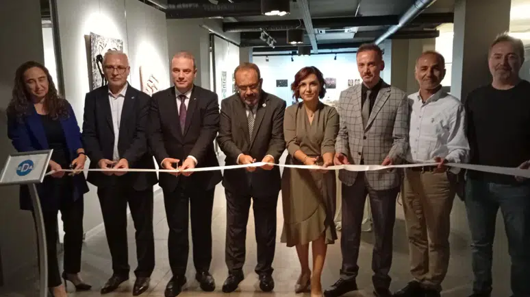 Sanatla dönüşüm Konya’da: “BİR OLMAK” sergisi açıldı
