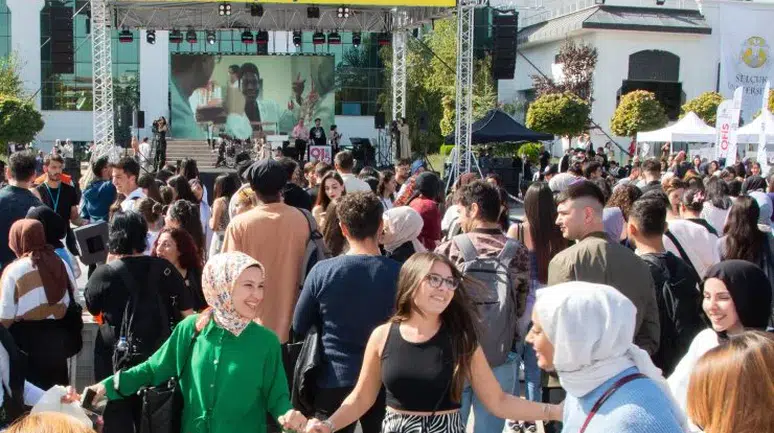 Konya’daki bu üniversitede şenlik var! Eğlence ve ikramlar olacsk