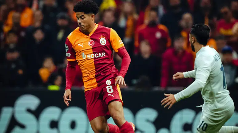 Galatasaray evinde yıkıldı!