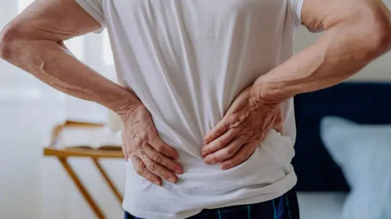 Bel ağrılarınızın nedeni hava değişimi olabilir mi? Uzman açıkladı