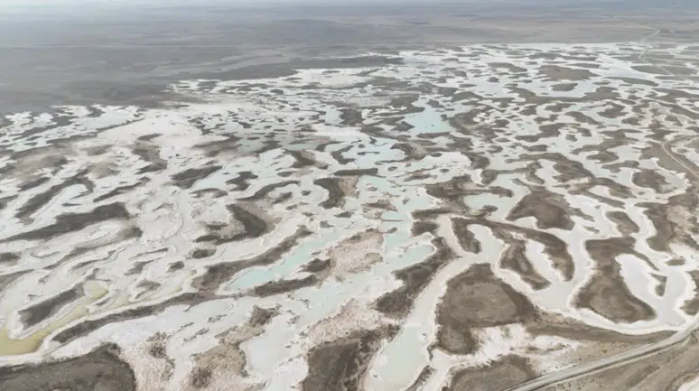 Konya'nın sınırındaki Tuz Gölü’nde su seviyesi alarm veriyor!